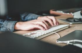 Продажа корпоративное программное обеспечение B2B?
